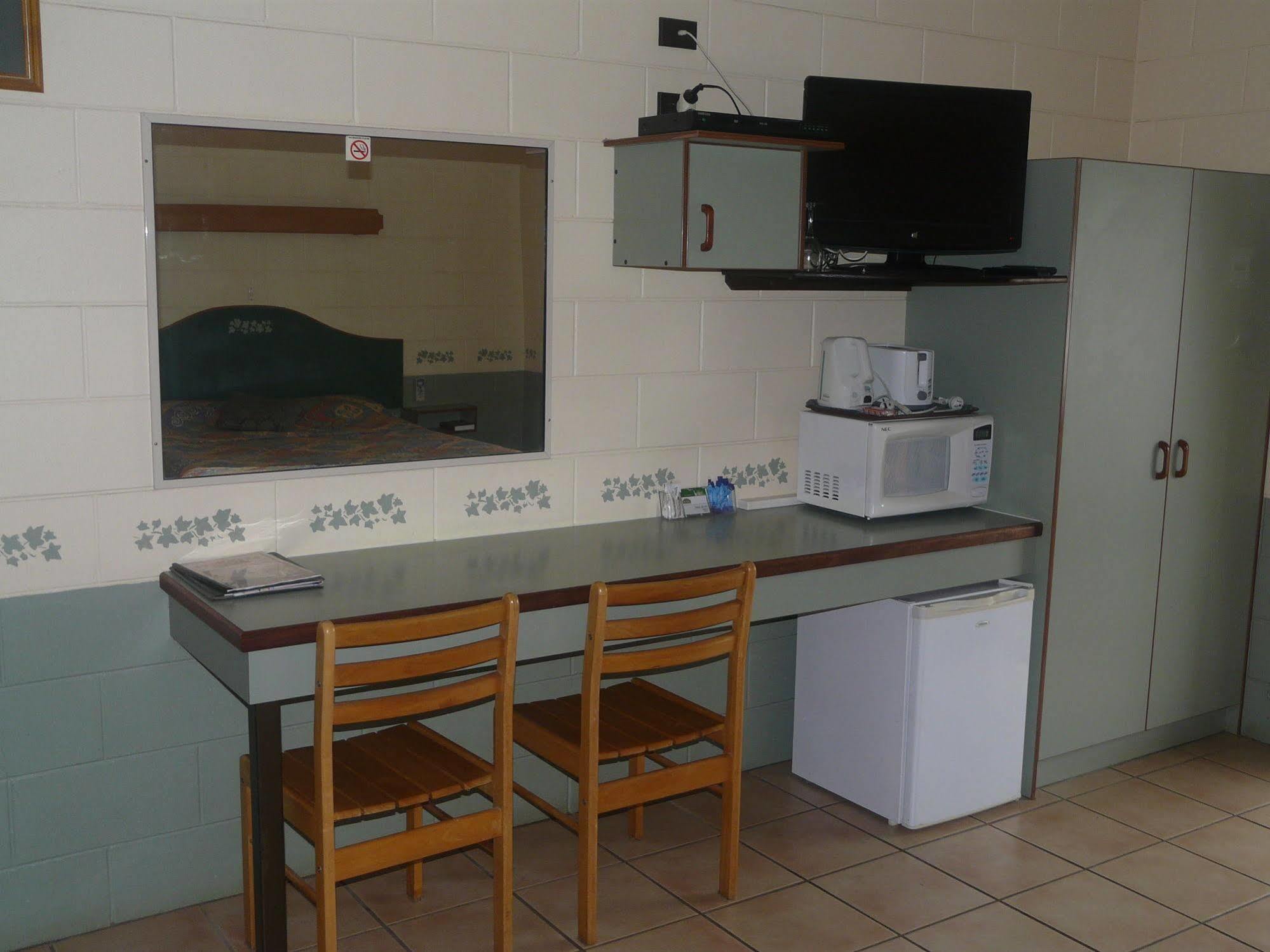 Curtain Fig Motel Yungaburra Dış mekan fotoğraf